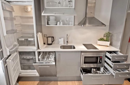 Dreta de l'Eixample Apartment | One-bedroom apartment with street views
