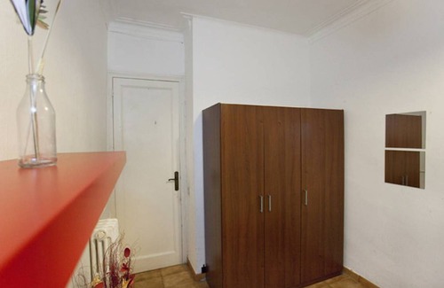 Sarria-Sant Gervasi Resort | Private room ∙ 1 bedroom ∙ 1 guest