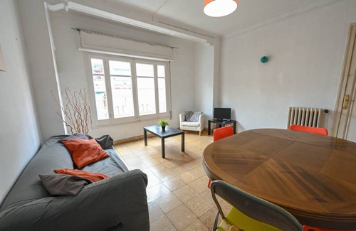 Sarria-Sant Gervasi Resort | Private room ∙ 1 bedroom ∙ 1 guest
