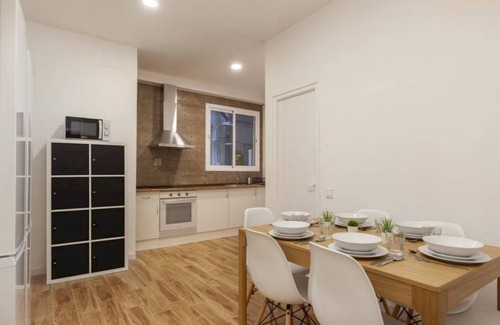 Sant Gervasi Resort | Private room ∙ 1 bedroom ∙ 1 guest