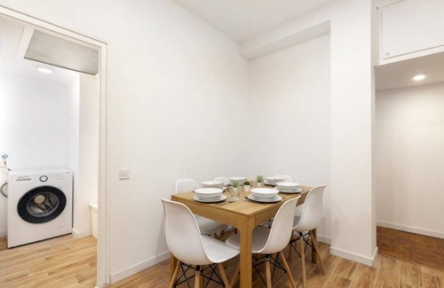 Sant Gervasi Resort | Private room ∙ 1 bedroom ∙ 1 guest