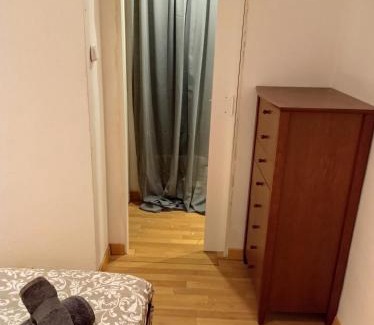 Esquerra de l'Eixample House | Private doble & single rooms city center