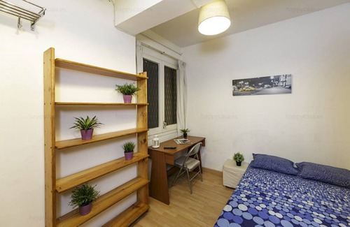 Les Corts Resort | Private room ∙ 1 bedroom ∙ 1 guest