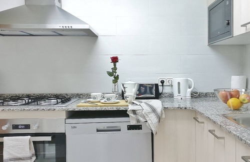 el Fort Pienc Apartment | Relaxing 3BR with terrace near the beach and Auditori - Ascot