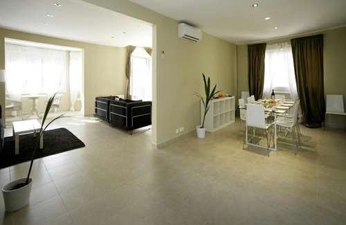 Dreta de l'Eixample Apartment | Spacious apartment for families