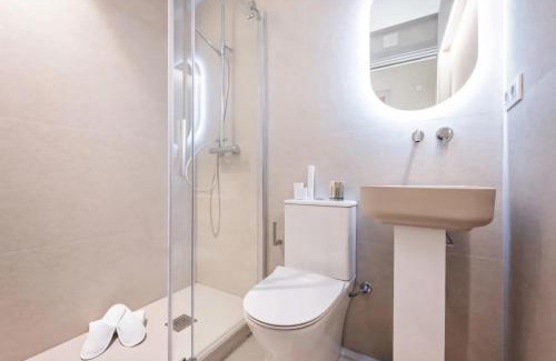 La Sagrada Familia Apartment | Sweett - Gaudi Avenue
