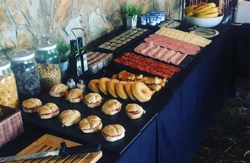 Torrelles de Llobregat Hotel | 100 m² Hotel ∙ 127 guests