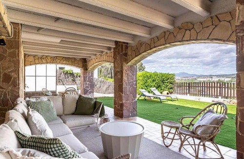 Sant Cugat del Valles House | 100 m² House ∙ 3 bedrooms ∙ 6 guests