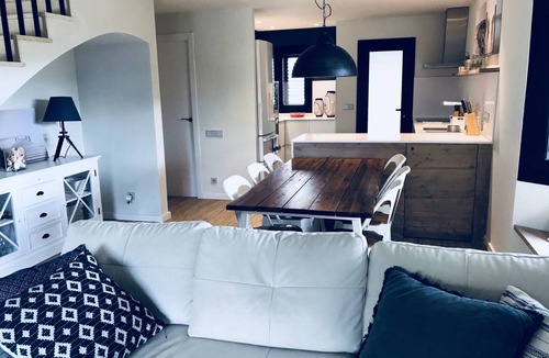 Cubelles House | 100 m² House ∙ 3 bedrooms ∙ 6 guests