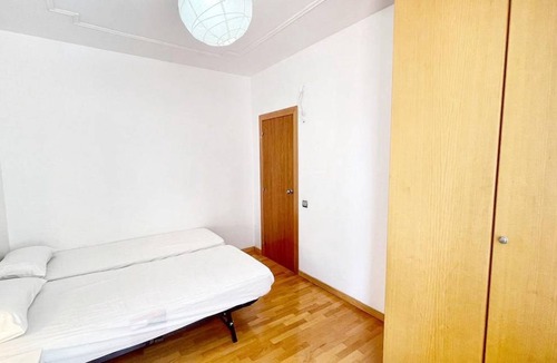 Sabadell Resort | 100 m² Private room ∙ 1 bedroom ∙ 2 guests
