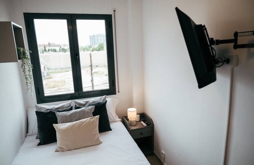 Poblenou Resort | 102 m² Private room ∙ 1 bedroom ∙ 1 guest