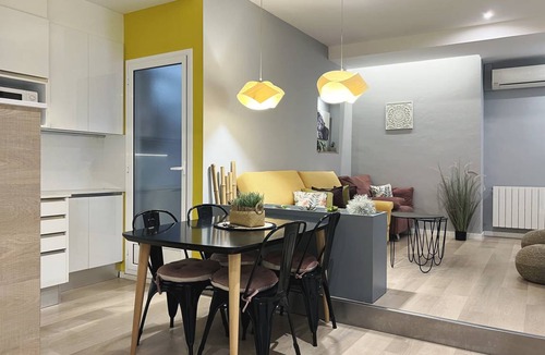 Sants Apartment | 103 m² Apartment ∙ 3 bedrooms ∙ 6 guests
