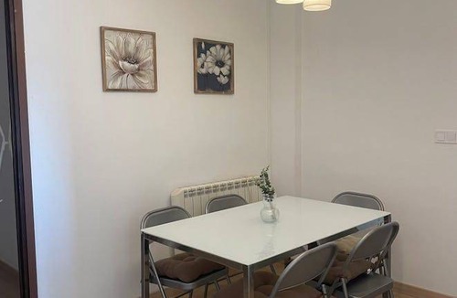 Placa Catalunya - Saldes Resort | 110 m² Private room ∙ 1 bedroom ∙ 5 guests
