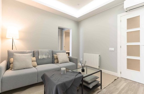 Sant Gervasi Resort | 115 m² Private room ∙ 1 bedroom ∙ 1 guest
