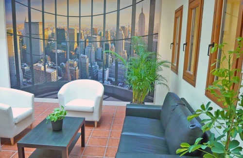 Bellaterra Other | 1200 m² Shared room ∙ 1 bedroom ∙ 6 guests