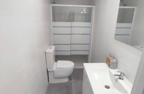 El Prat de Llobregat Resort | 144 m² Private room ∙ 1 bedroom ∙ 1 guest