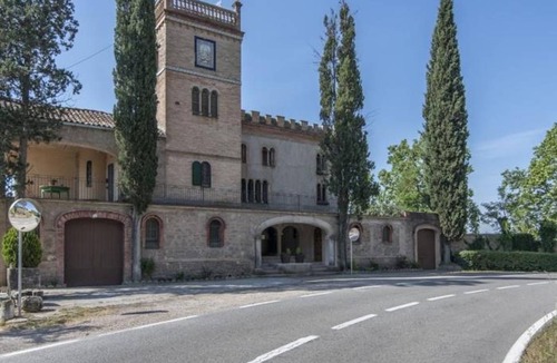 Castellnou de Bages Cottage | 145 m² Cabin ∙ 3 bedrooms ∙ 8 guests