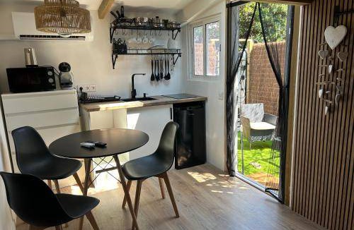Sant Cugat del Valles House | 15 m² House ∙ 1 bedroom ∙ 3 guests
