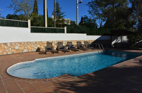 Sitges Villa | 15 min. drive/Sitges Villa Lluna Pool XXL A/C 16 people by Weekly Villas