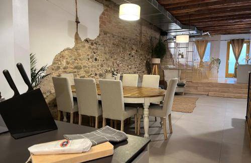 Vic Apartment | 151 m² Apartment ∙ 1 bedroom ∙ 4 guests