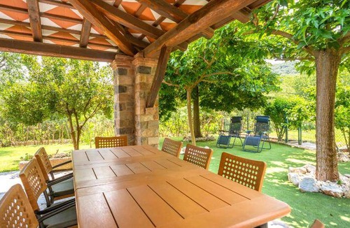 Gualba House | 158 m² House ∙ 5 bedrooms ∙ 8 guests