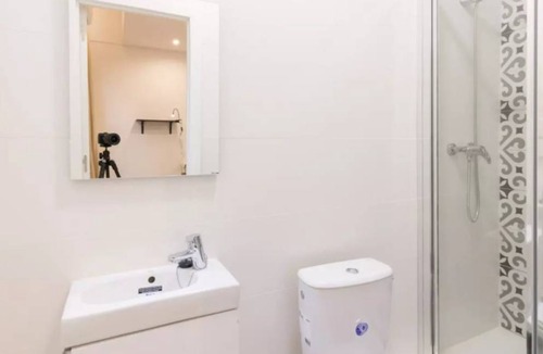 Sants Resort | 160 m² Private room ∙ 1 bedroom ∙ 1 guest