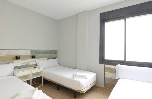 Cerdanyola del Valles Hostel | 17 m² Hostel ∙ 4 guests