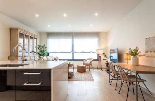 Sant Cugat del Valles House | 189 m² House ∙ 3 bedrooms ∙ 6 guests