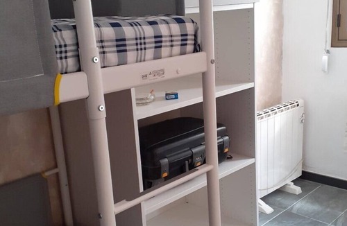 Les Roquetes House | 2 rooms Barcelona city 10 mn from the beach