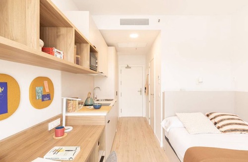 Sabadell Other | 20 m² Accommodation ∙ 1 guest