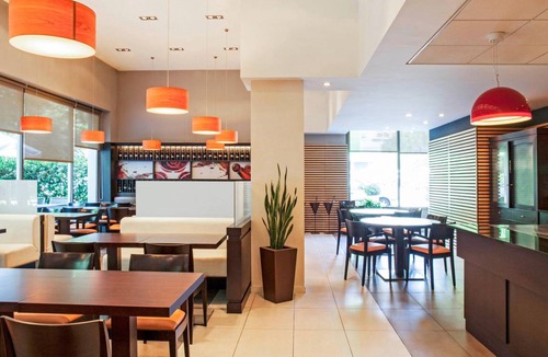 Mollet del Valles Hotel | 20 m² Hotel ∙ 127 guests