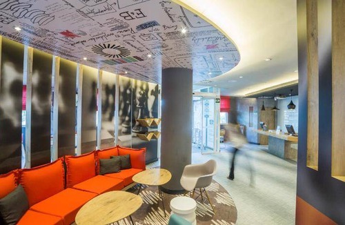 Castelldefels Hotel | 20 m² Hotel ∙ 127 guests