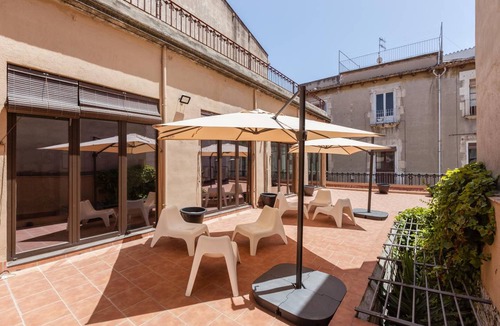 Vilafranca del Penedes Apartment | 200 m² Apartment ∙ 2 bedrooms ∙ 5 guests