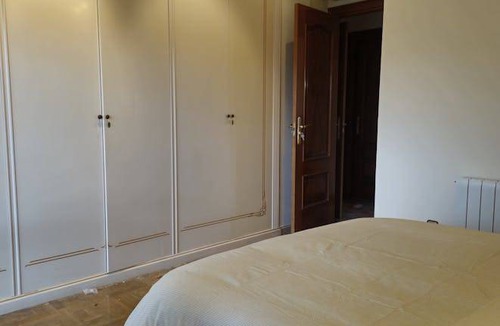 Sant Gervasi – la Bonanova Resort | 200 m² Private room ∙ 1 bedroom ∙ 1 guest