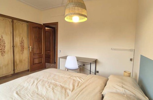 Sant Gervasi – la Bonanova Resort | 200 m² Private room ∙ 1 bedroom ∙ 1 guest