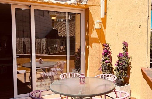 Sant Cugat del Valles House | 210 m² House ∙ 5 bedrooms ∙ 6 guests