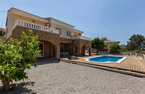 Olivella House | 220 m² House ∙ 5 bedrooms ∙ 10 guests
