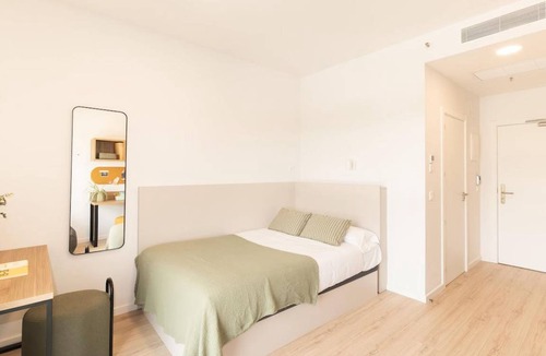 Sabadell Other | 23 m² Accommodation ∙ 1 guest