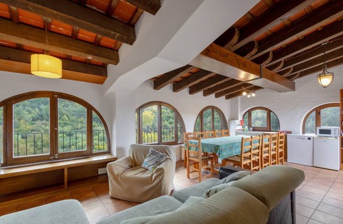 Mura House | 240 m² House ∙ 5 bedrooms ∙ 17 guests