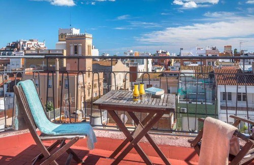 Badalona Bed & Breakfast | 25 m² Bed and breakfast ∙ 8 guests
