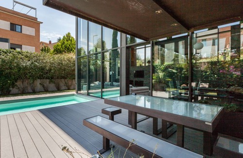 El Papiol House | 280 m² House ∙ 4 bedrooms ∙ 8 guests