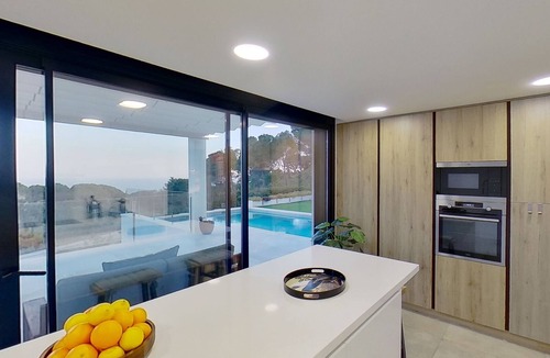 Mataro House | 3 HERMANAS PREMIUM HABITAT