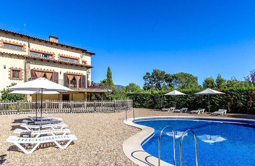 Sant Pere de Vilamajor Villa | 300 m² Villa ∙ 8 bedrooms ∙ 24 guests