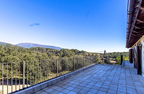 Sant Pere de Vilamajor Villa | 300 m² Villa ∙ 8 bedrooms ∙ 24 guests