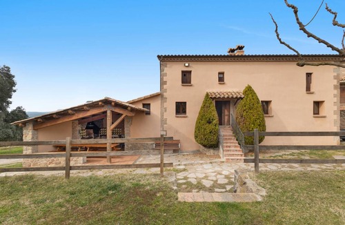 Sagas House | 300 m² Farmhouse ∙ 6 bedrooms ∙ 16 guests