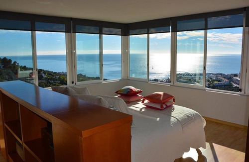 Sitges Villa | 300 m² Villa ∙ 4 bedrooms ∙ 8 guests