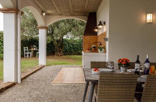 El Pla del Penedes Villa | 350 m² Villa ∙ 6 bedrooms ∙ 12 guests