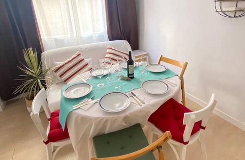 Cubelles Apartment | 45 m² Apartment ∙ 3 bedrooms ∙ 4 guests