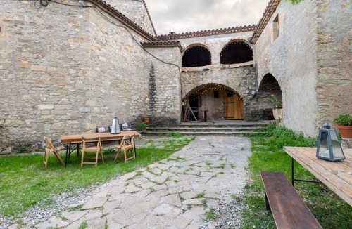 Rocafort Ski Chalet | 470 m² Chalet ∙ 2 bedrooms ∙ 16 guests