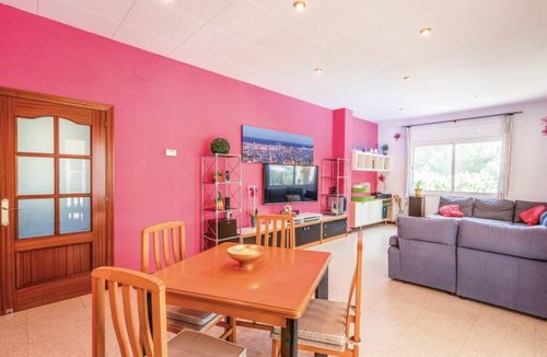 Agora Parc House | 5 bedroom accommodation in Tordera